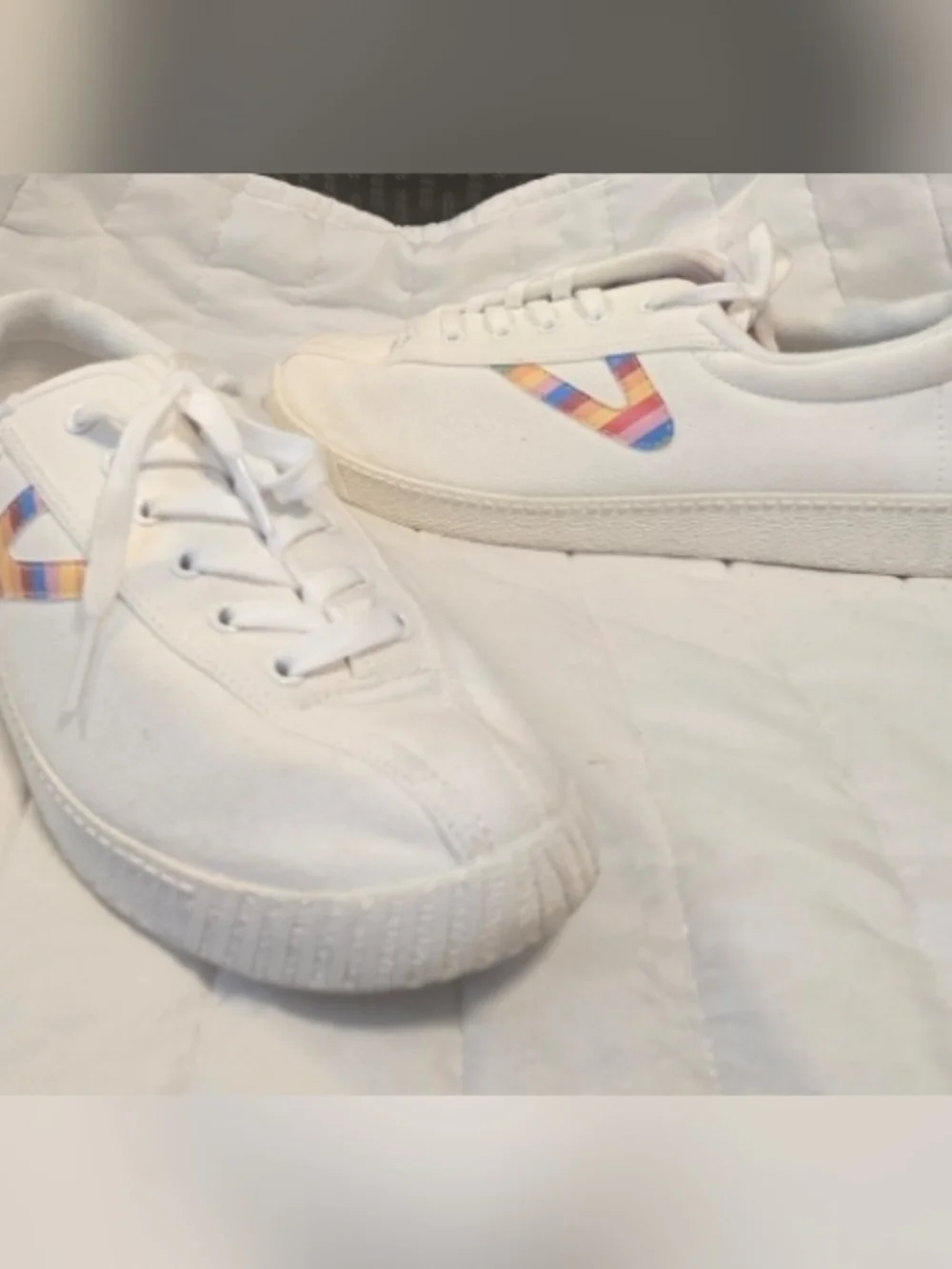 Tretorn Nylite Canvas Sneakers Sz 9